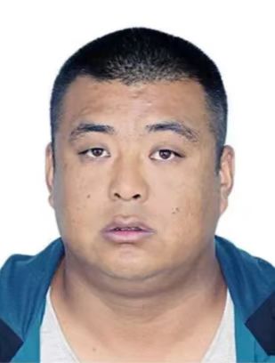 被执行人：余飞被悬赏金额：2000元